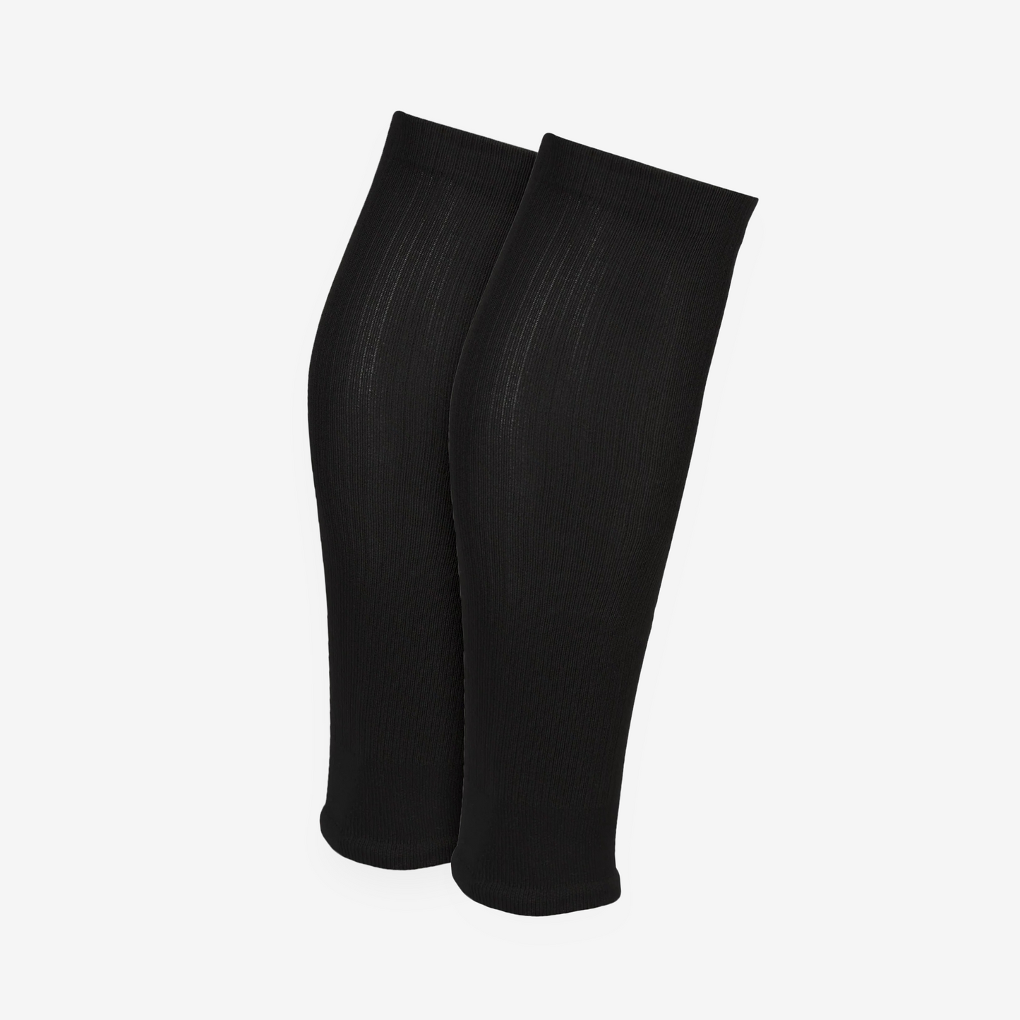 Chaussettes coupées football, Manchons de football, precut socks ou jambières, couleur Noires, portées sur terrain de football | Game Changer