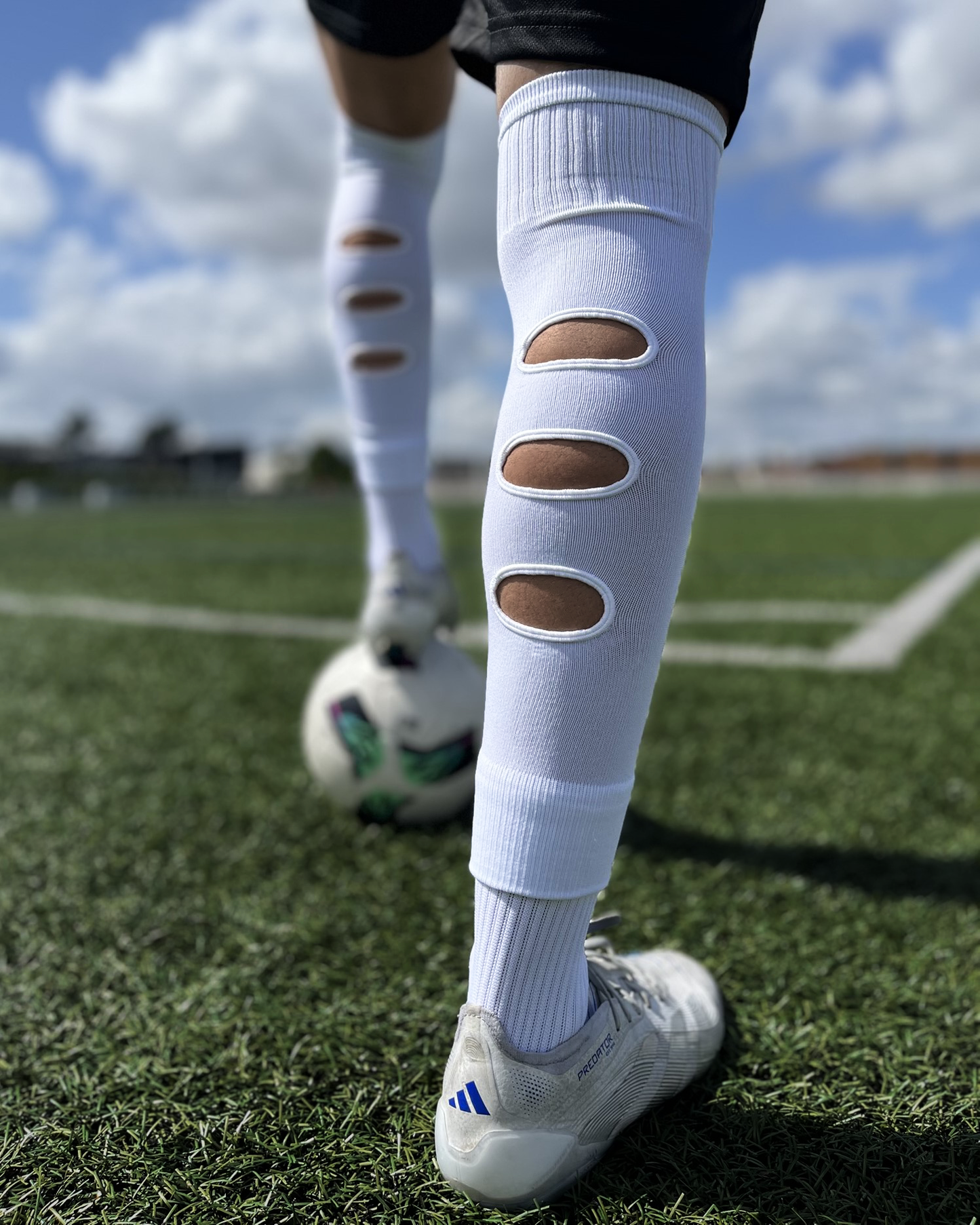 Manchons de football à trous